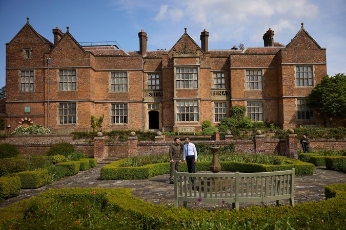 15th May, 2023. Ukrainian President Volodymyr Zelenskyy, left, meets privately with British Prime Minister Rishi Sunak.